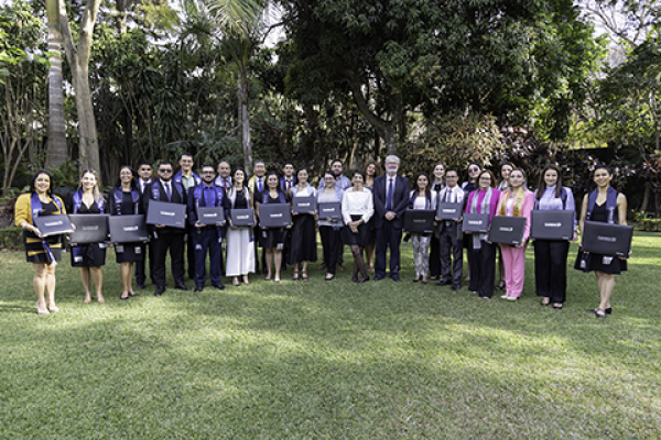 Ceremonia de graduación en Costa Rica 